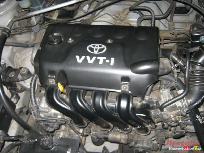 2002' Toyota NZE photo #3