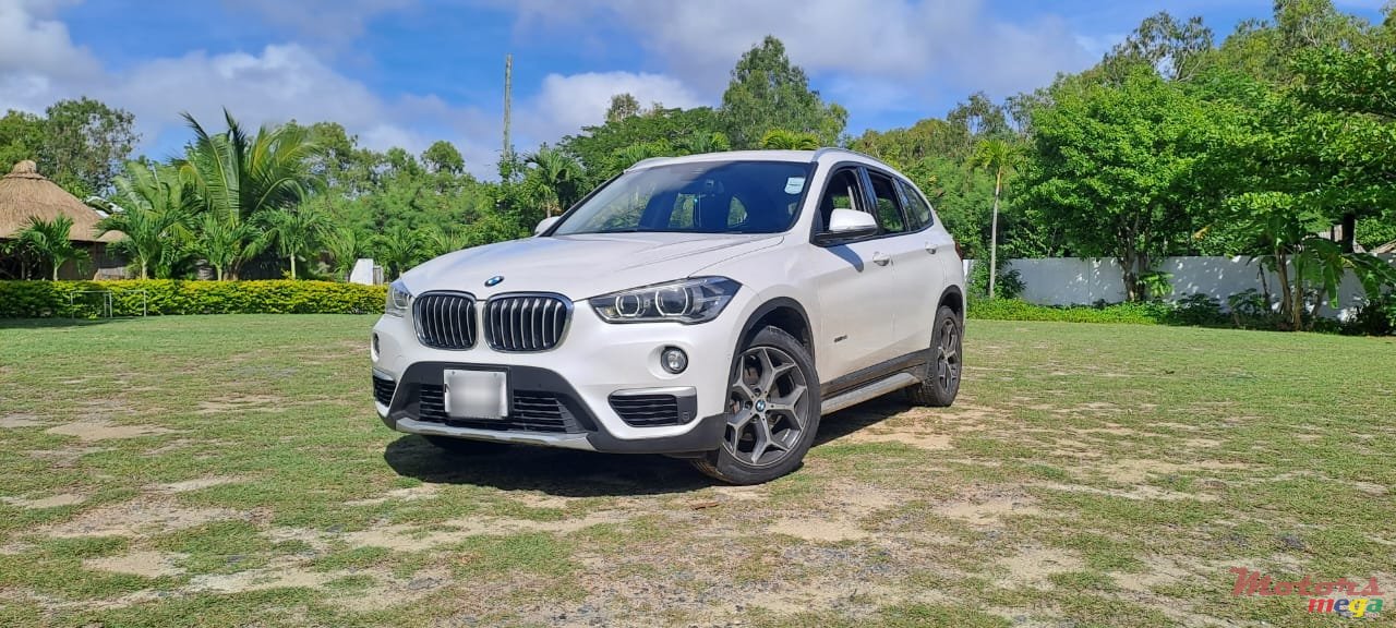 2017' BMW X1 photo #1