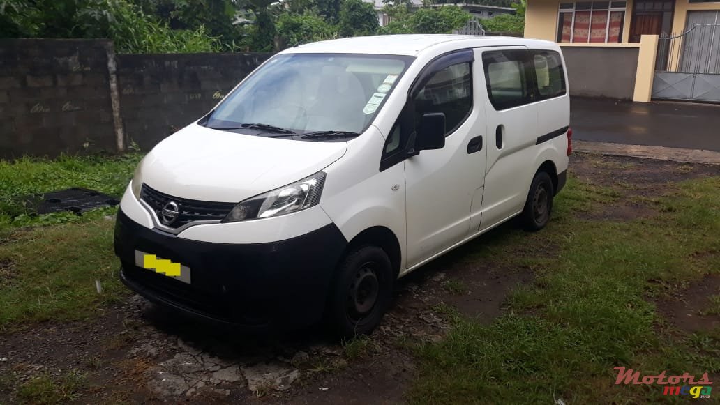 2012' Nissan NV None photo #1