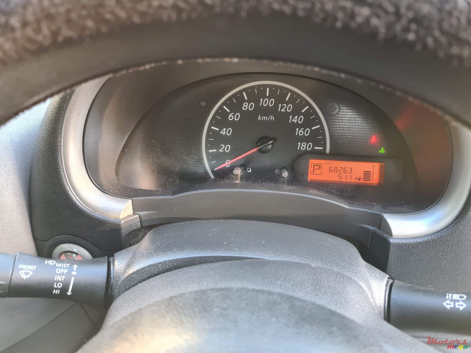 2011' Nissan March photo #6