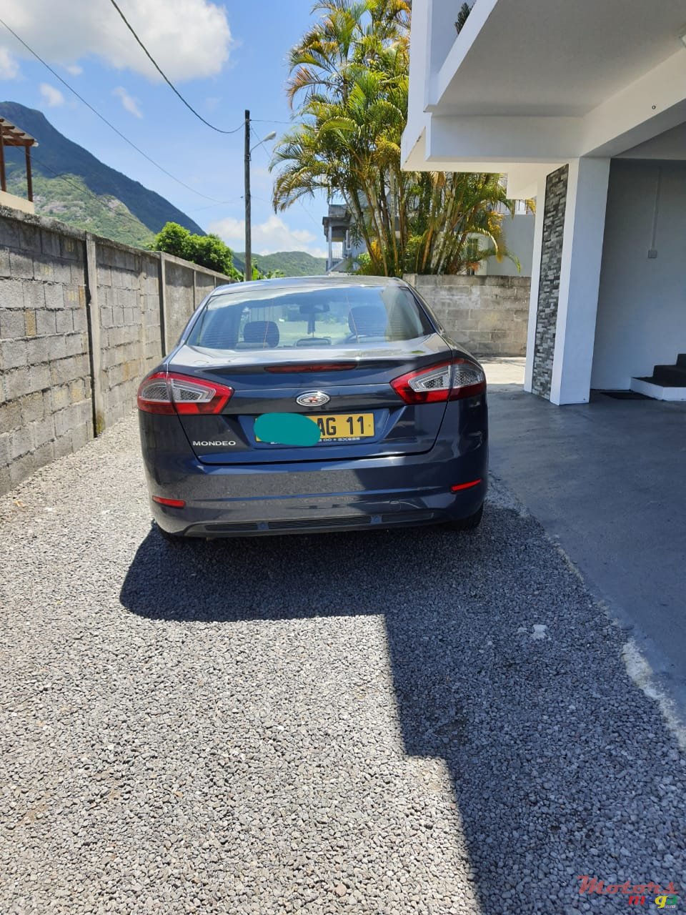 2011' Ford Mondeo photo #5