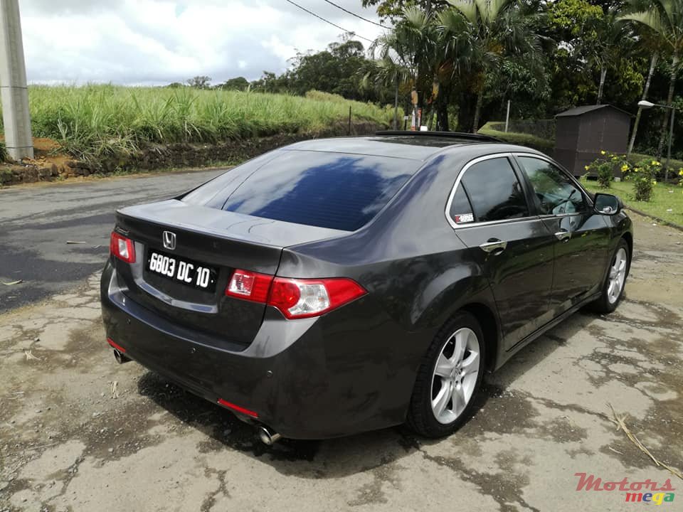 2010' Honda Accord photo #4