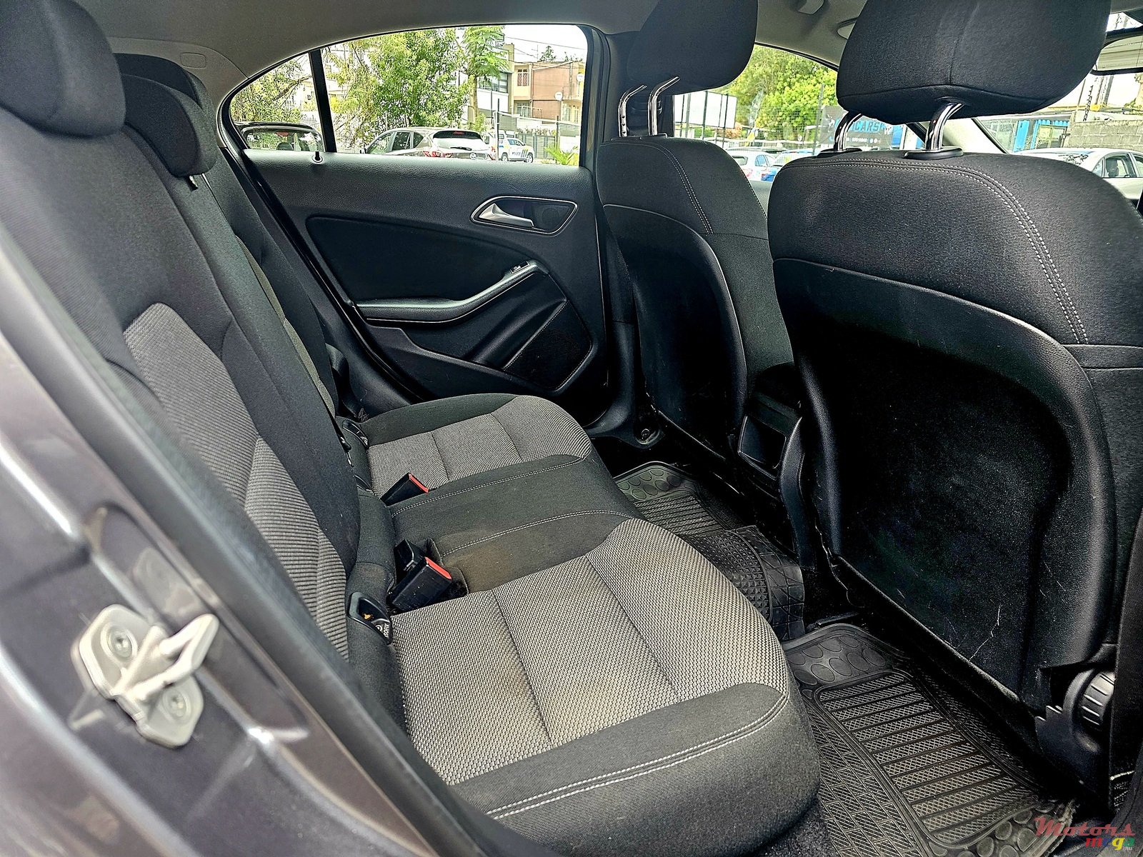 2017' Mercedes-Benz A 200 photo #7