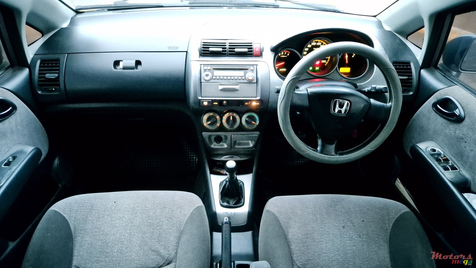 2007' Honda City photo #6