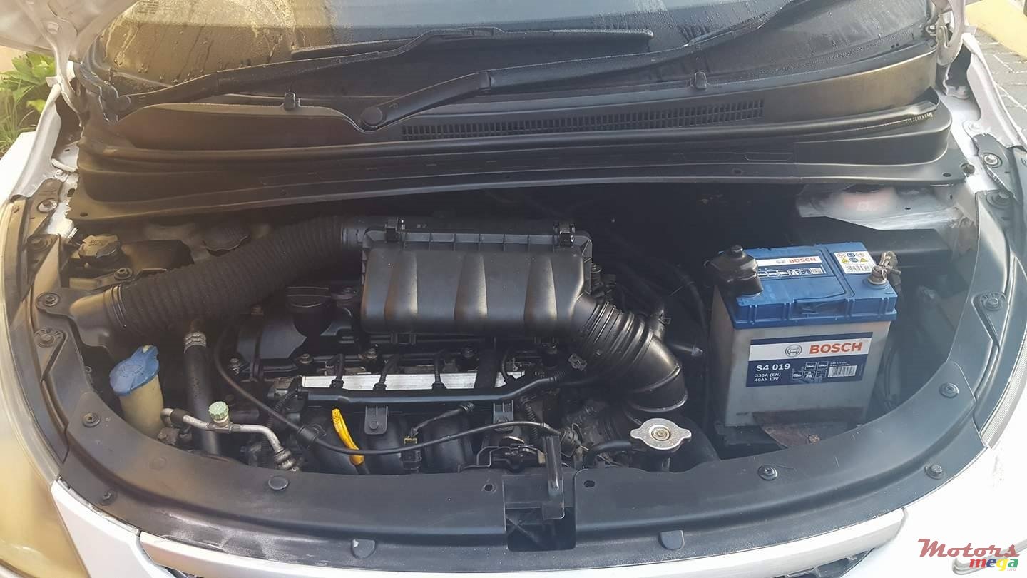 2009' Hyundai i10 photo #7