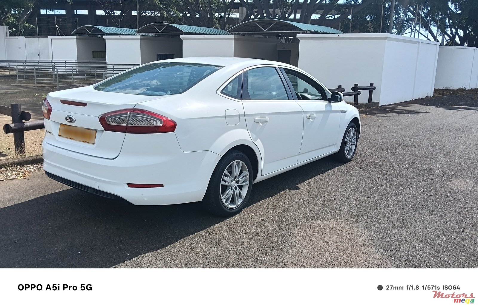 2012' Ford MONDEO photo #1