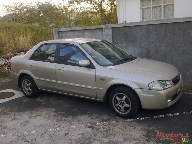 2000' Mazda photo #3