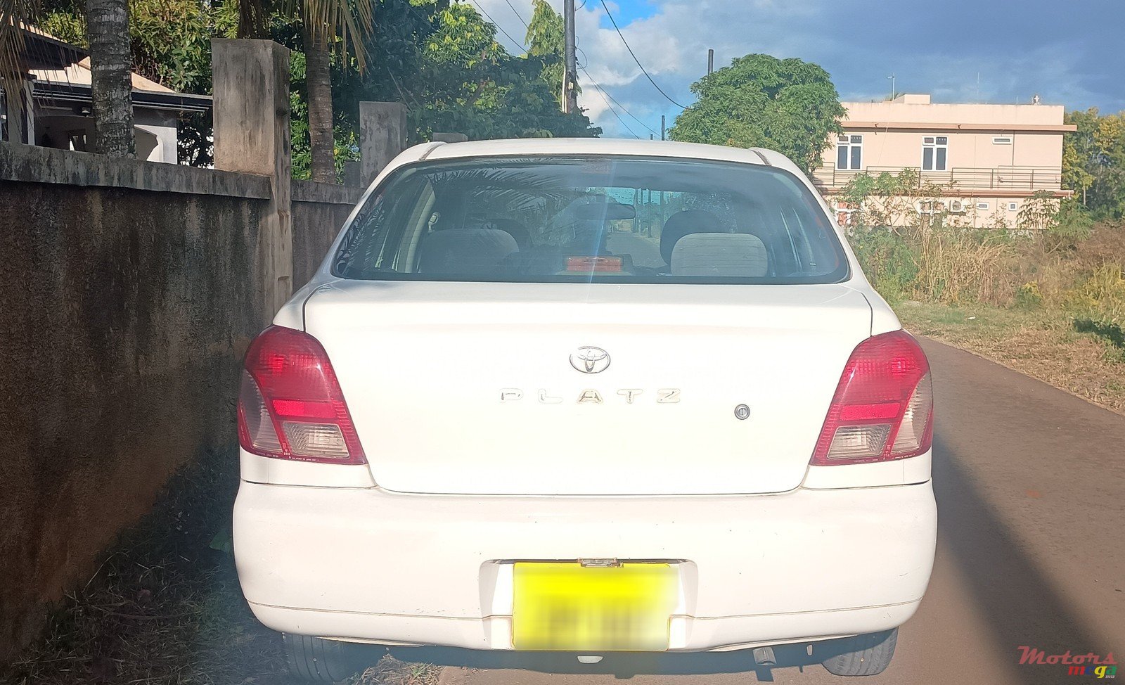 2002' Toyota Platz photo #7