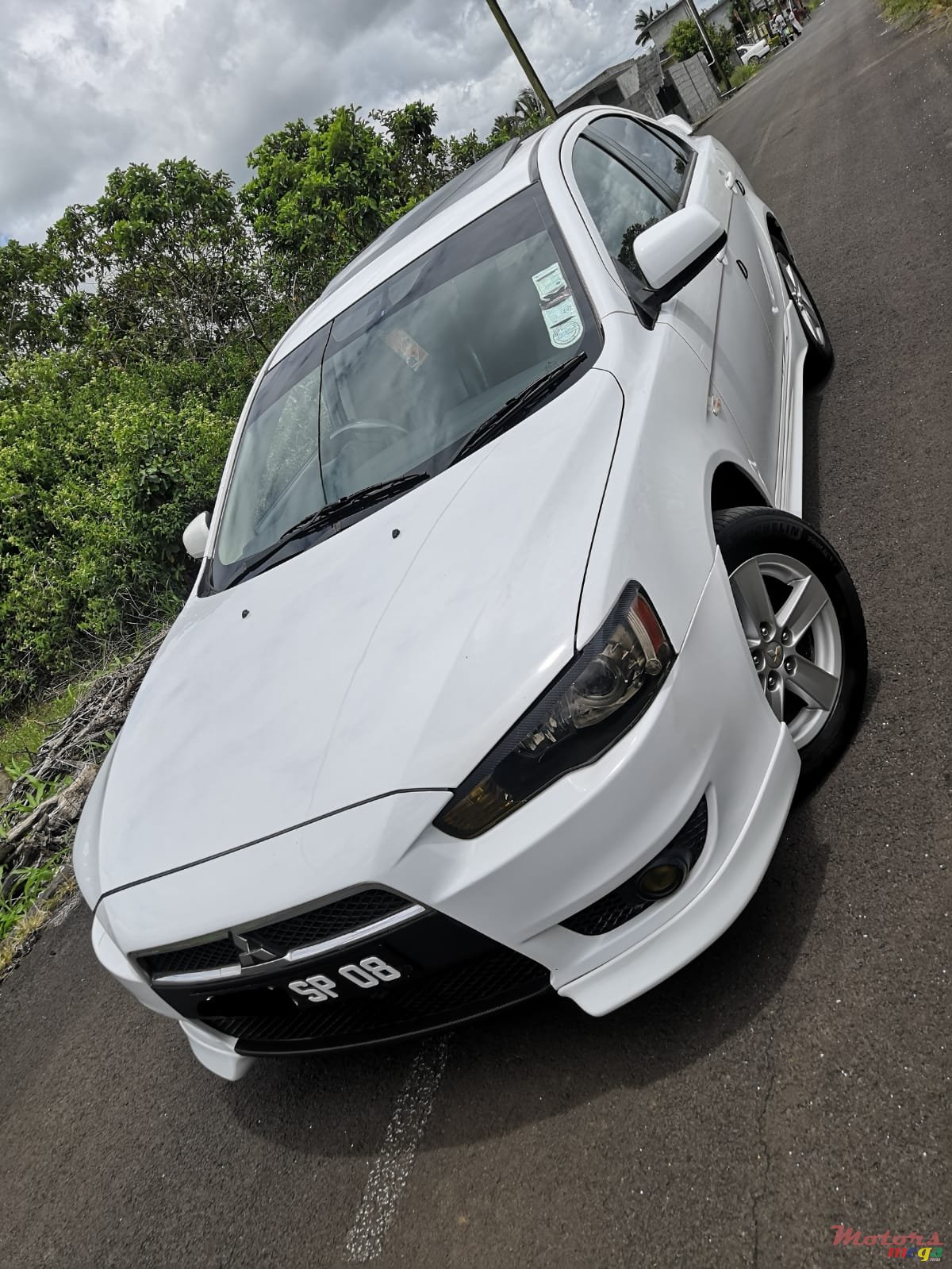 2008' Mitsubishi Lancer Evolution Fully executive with Sunroof photo #1