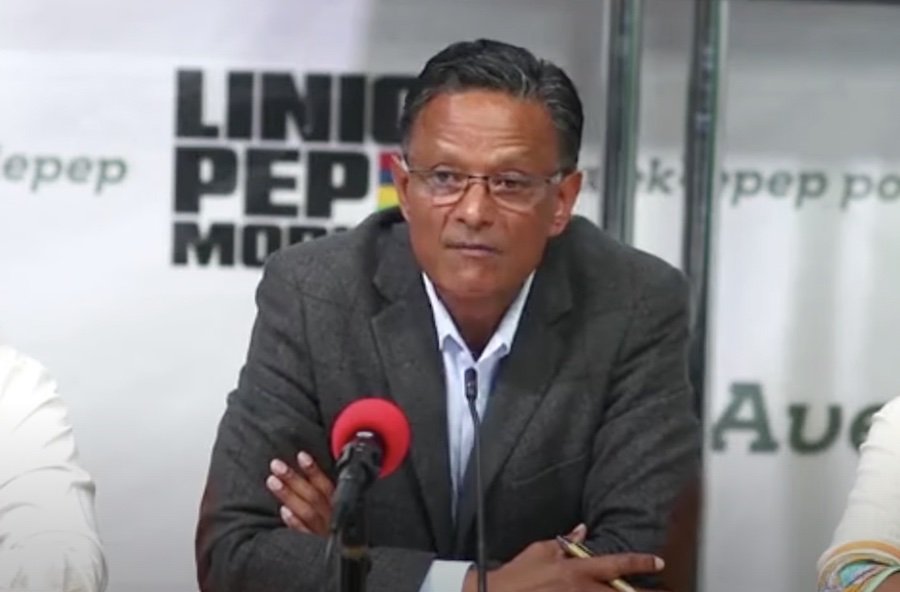 La conférence de presse de Linion Pep Morisien