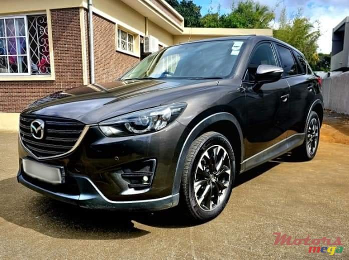 2015' Mazda CX-5 Skyactive photo #3
