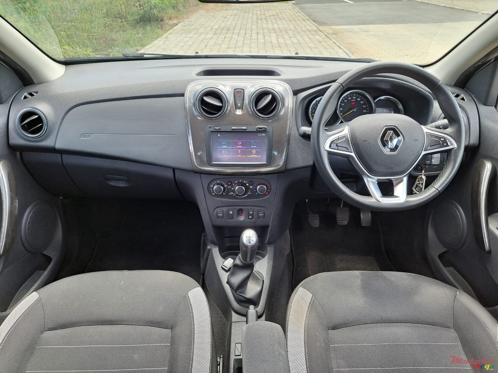 2018' Renault Sandero StepWay photo #6