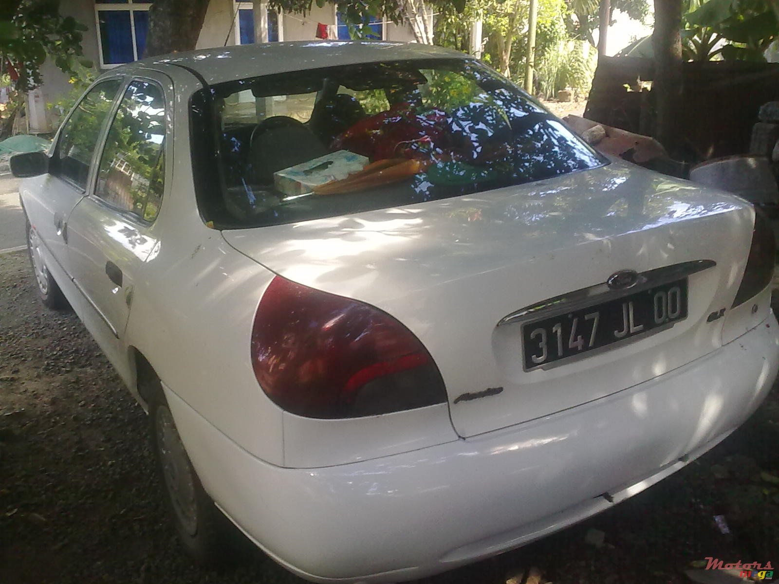 2000' Ford Mondeo photo #1