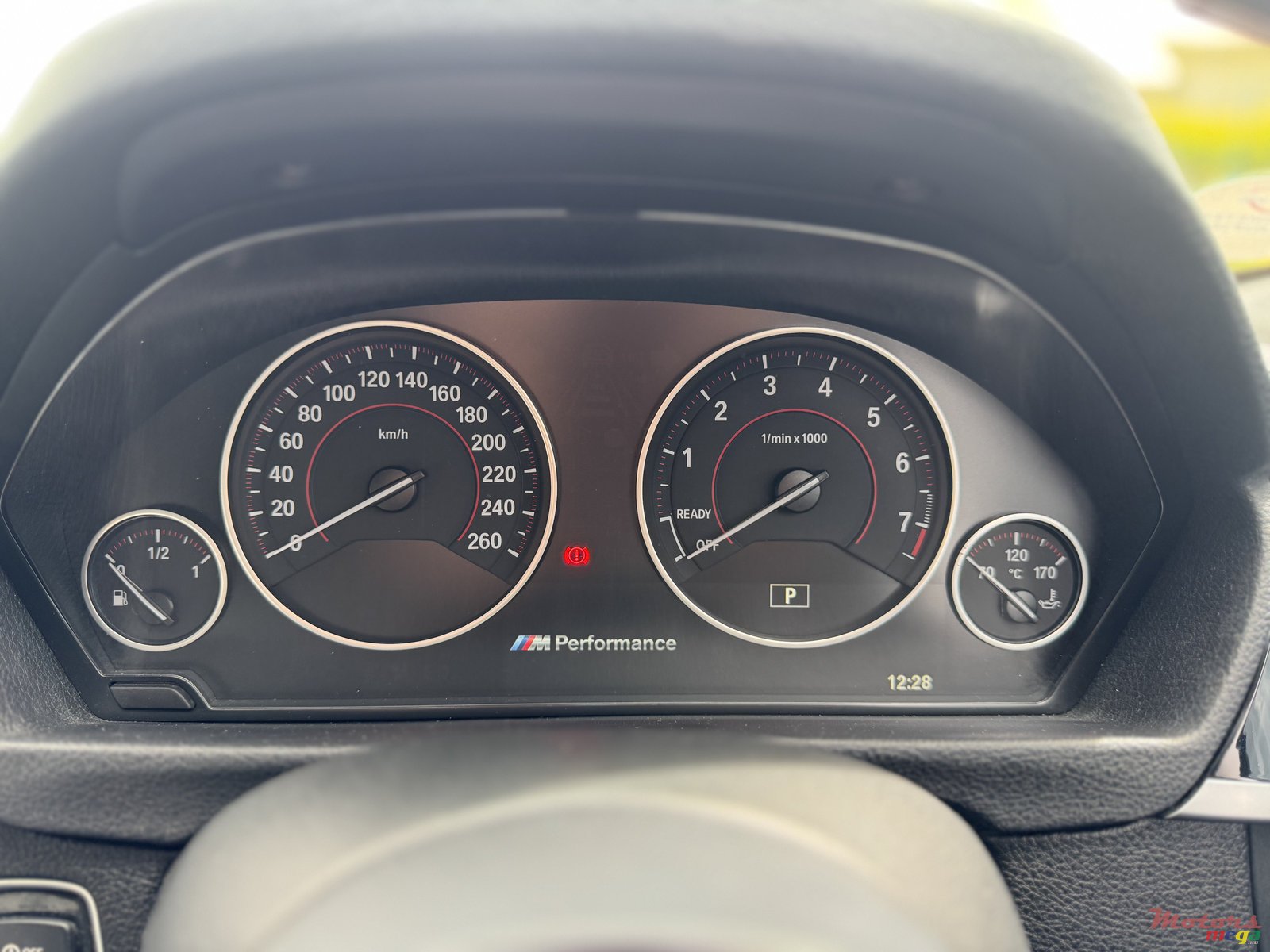 2018' BMW 318i M sport photo #7
