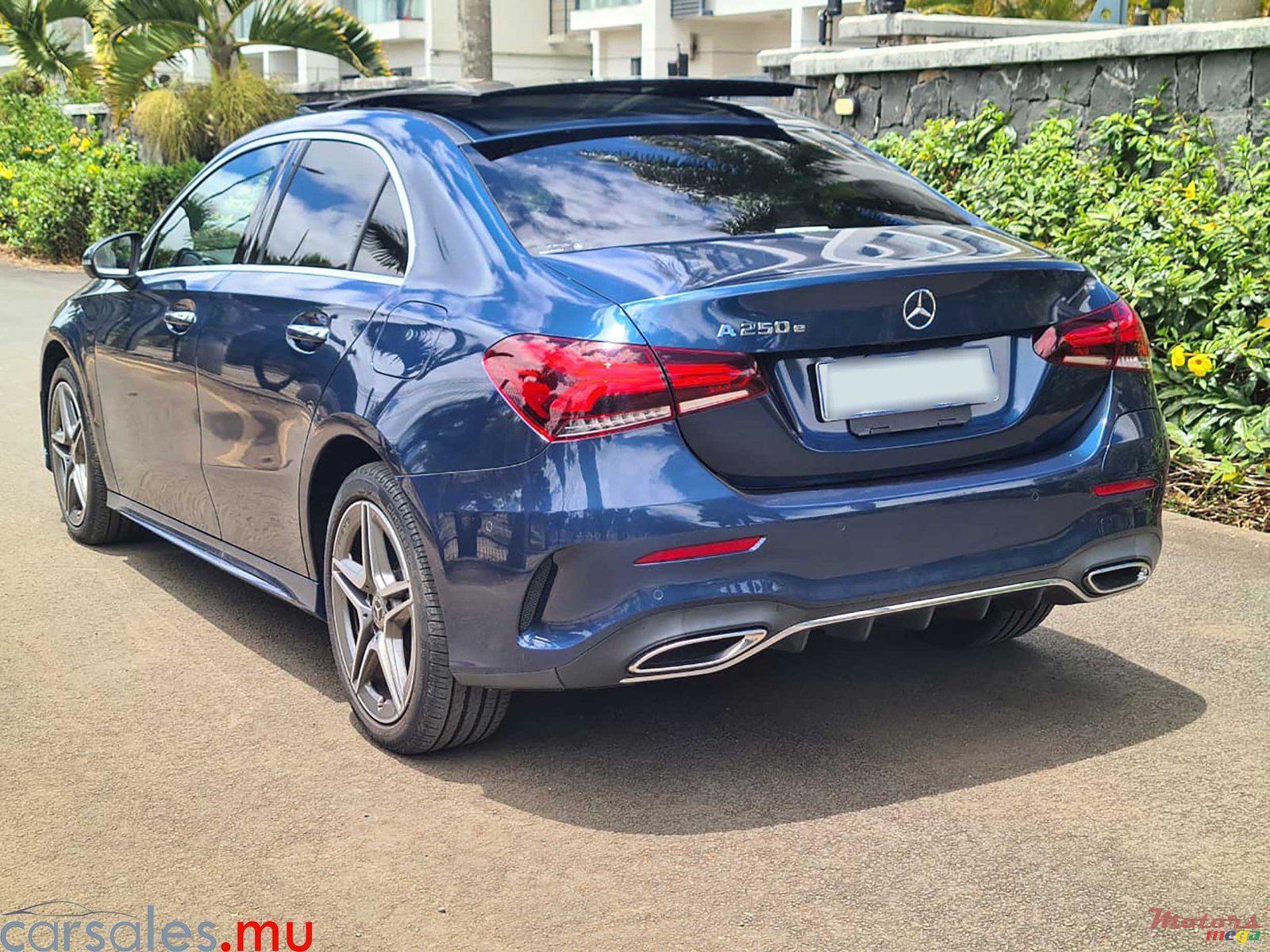 2021' Mercedes-Benz A 250 e Plug In Hybrid AMG photo #3