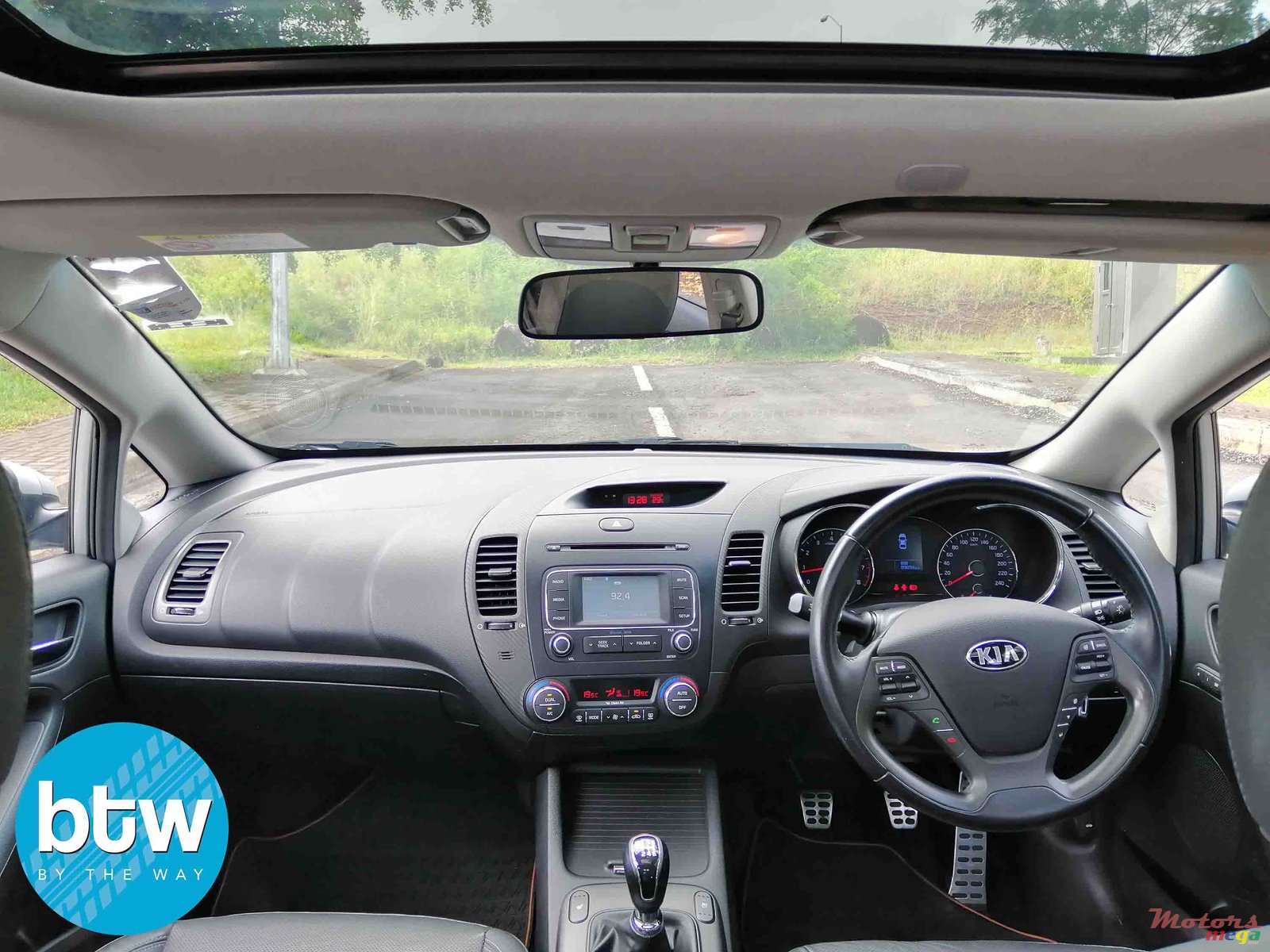 2014' Kia Cerato photo #6