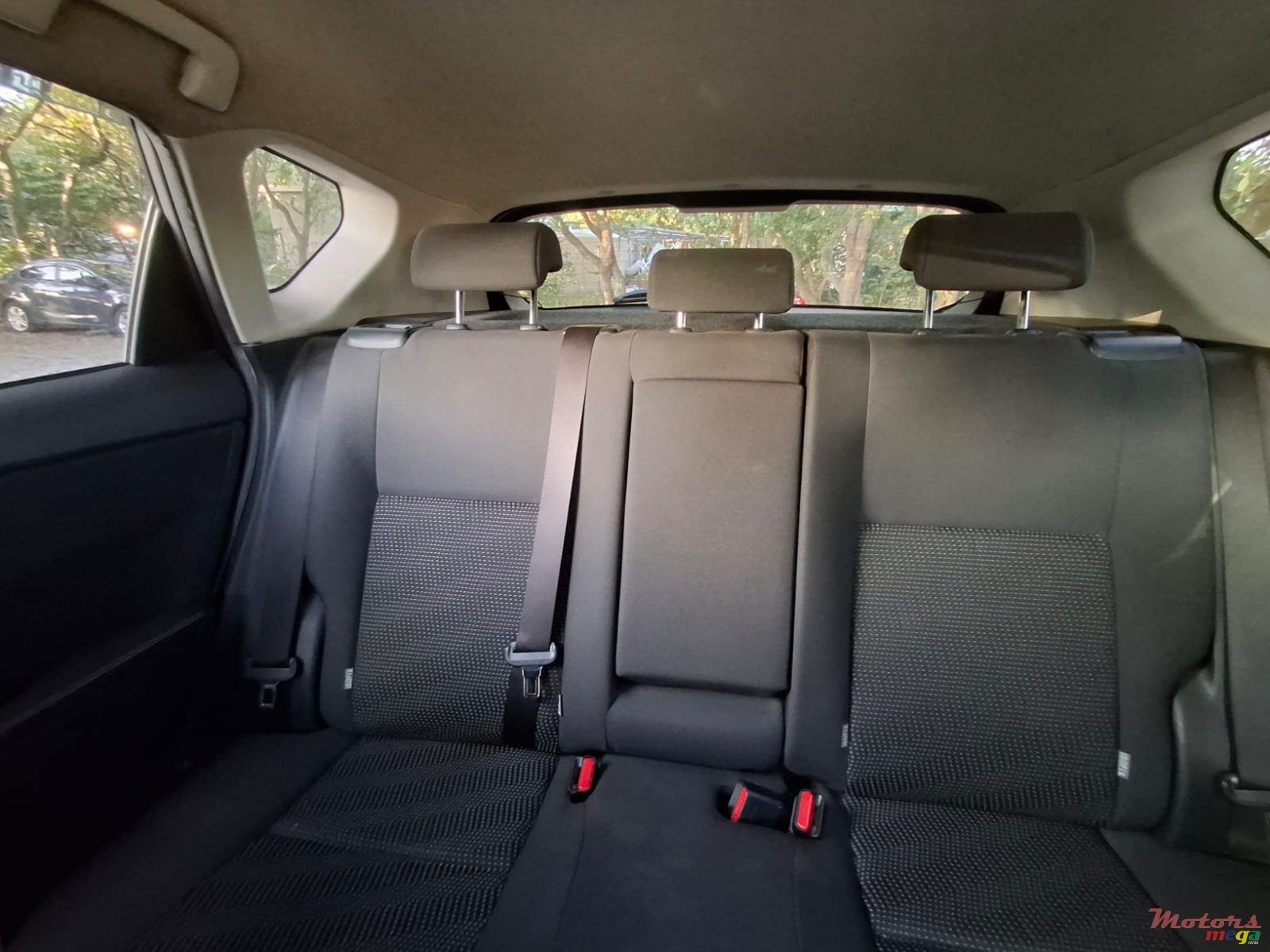 2012' Toyota Auris No photo #2