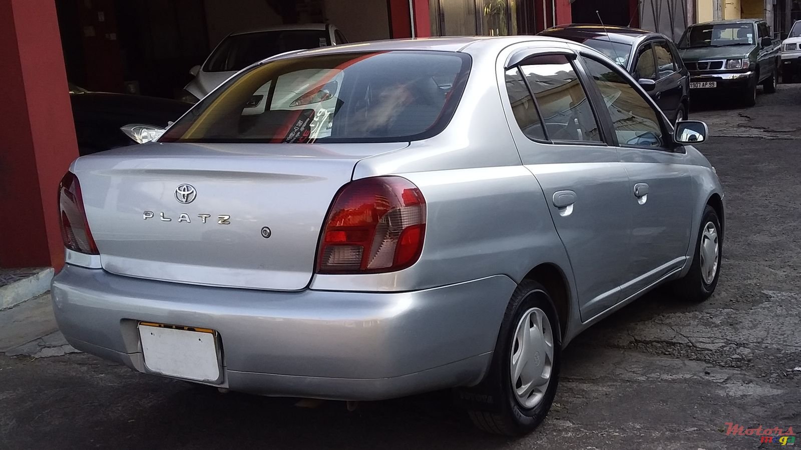 2000' Toyota Platz photo #4