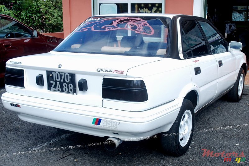 1988' Toyota Corolla photo #1