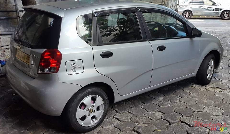 2005' Chevrolet photo #4