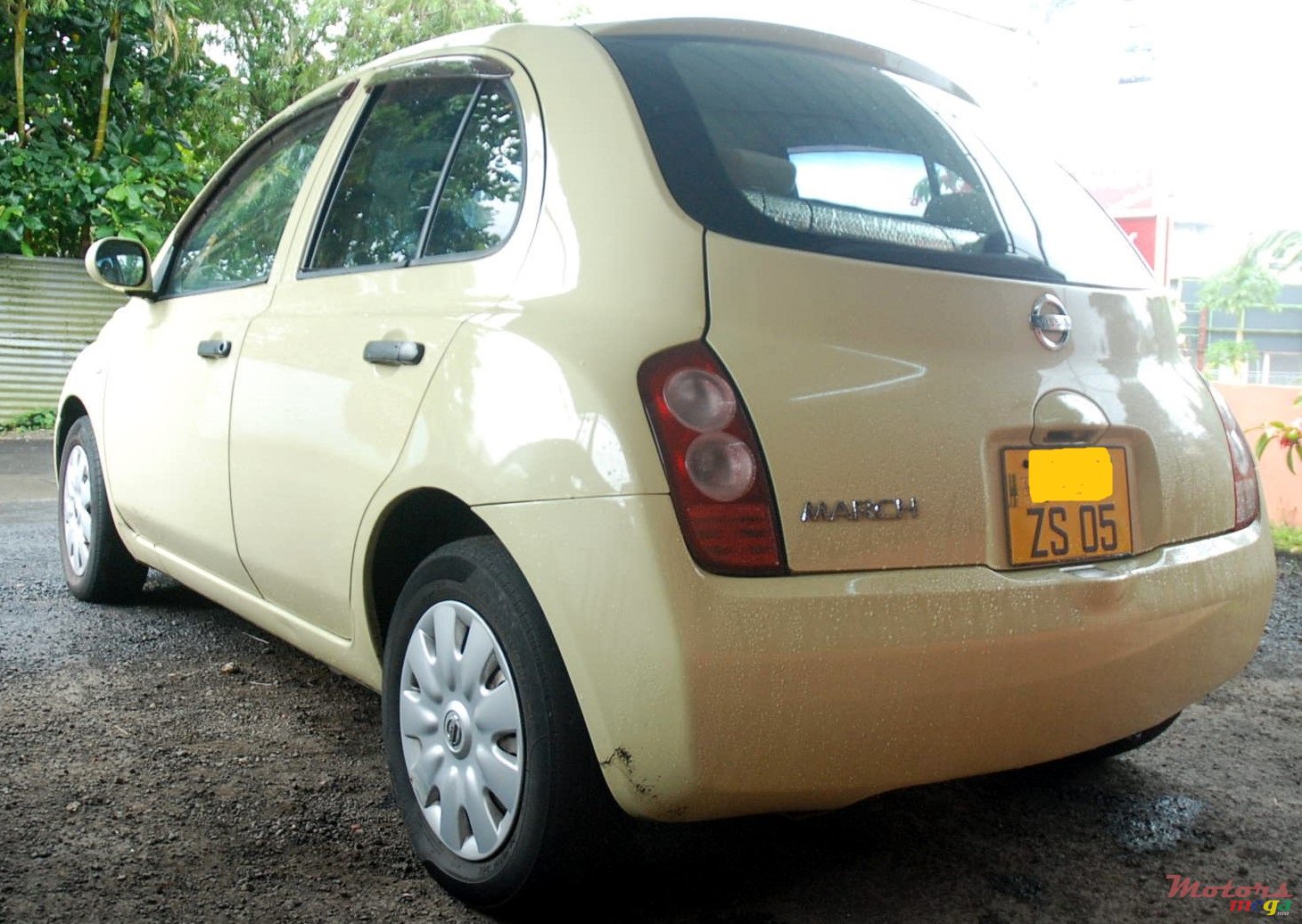 2005' Nissan March photo #1