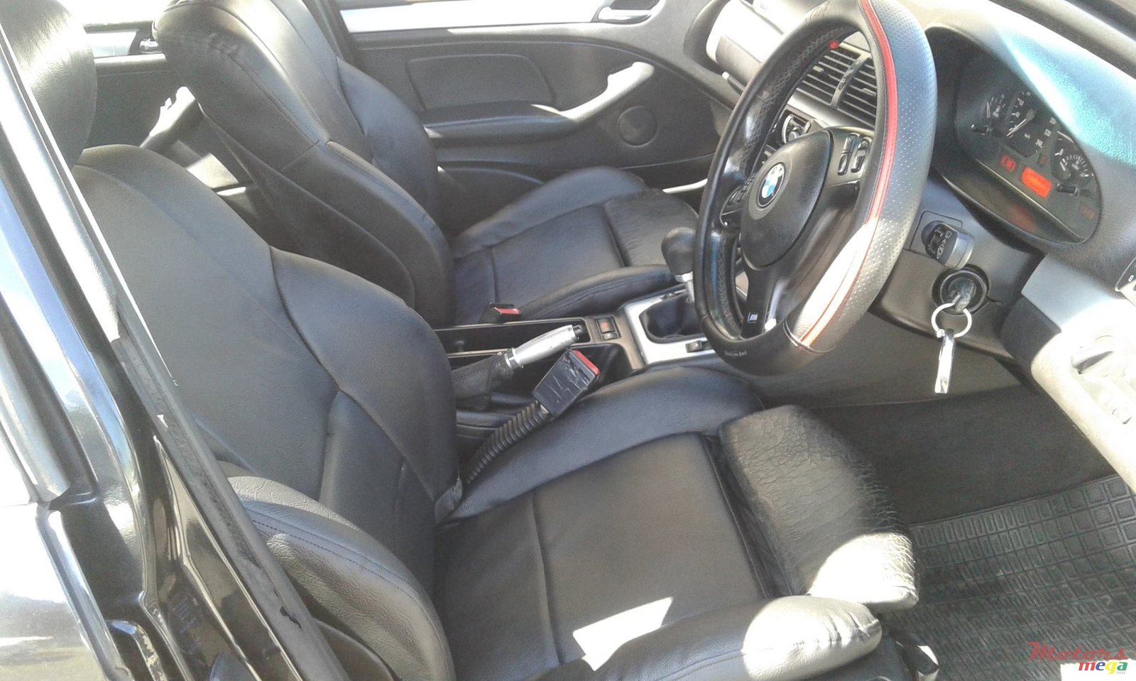 2001' BMW 318 photo #3