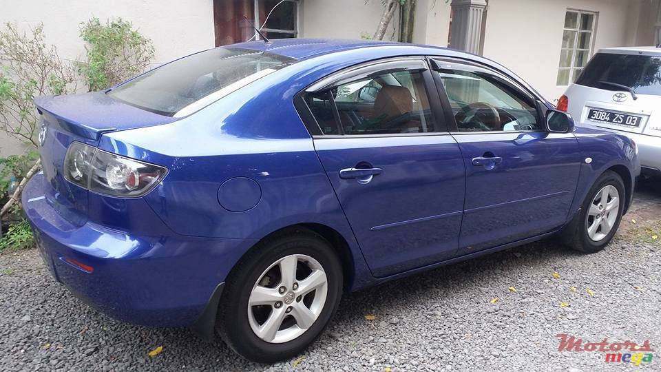 2007' Mazda Axela photo #4