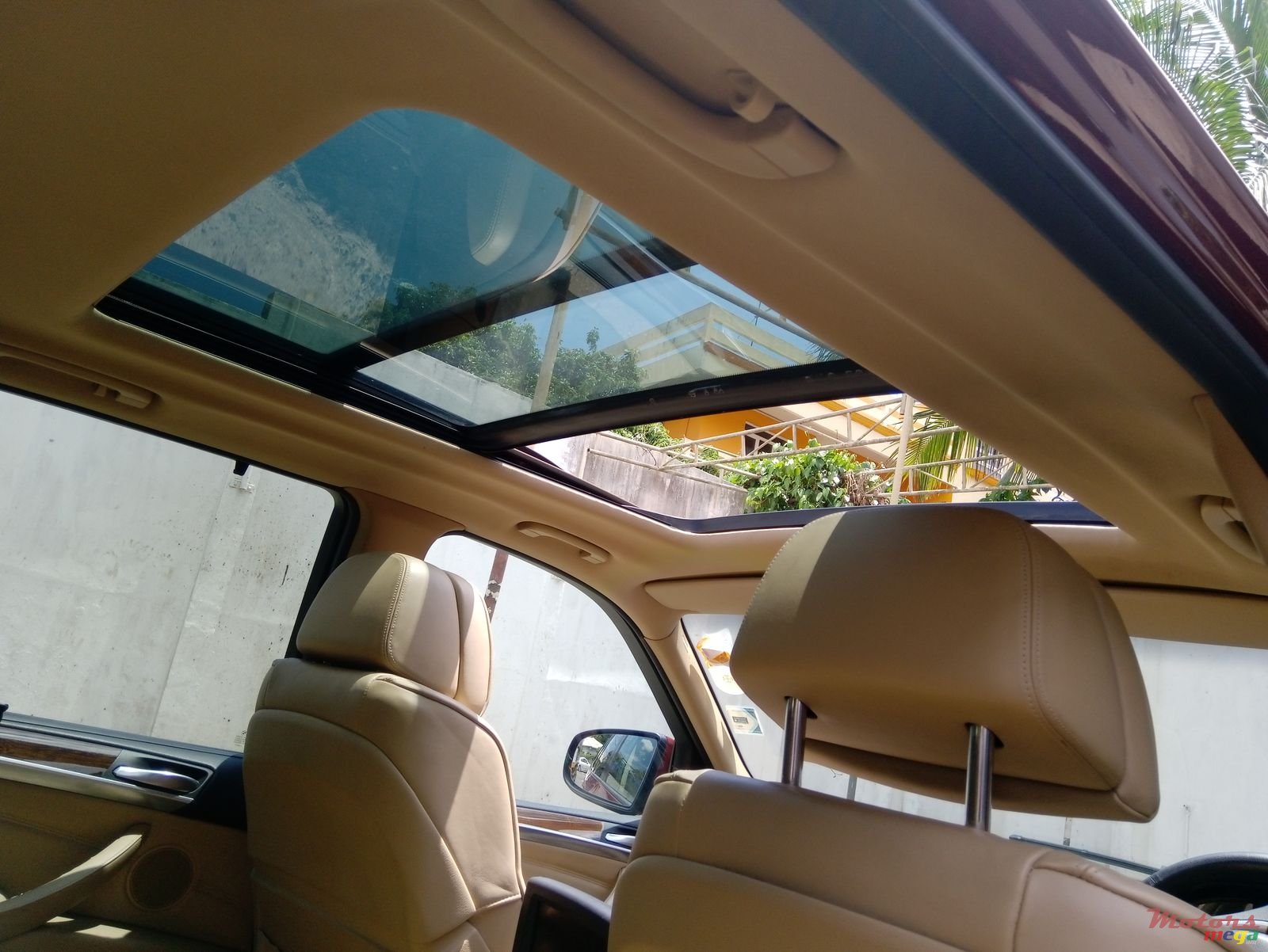 2010' BMW X5 photo #1