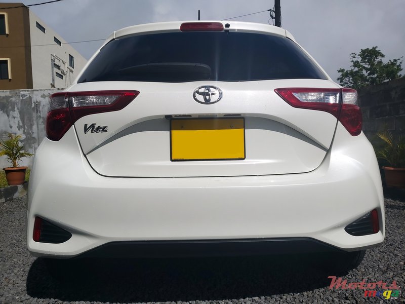 2019' Toyota Vitz photo #1