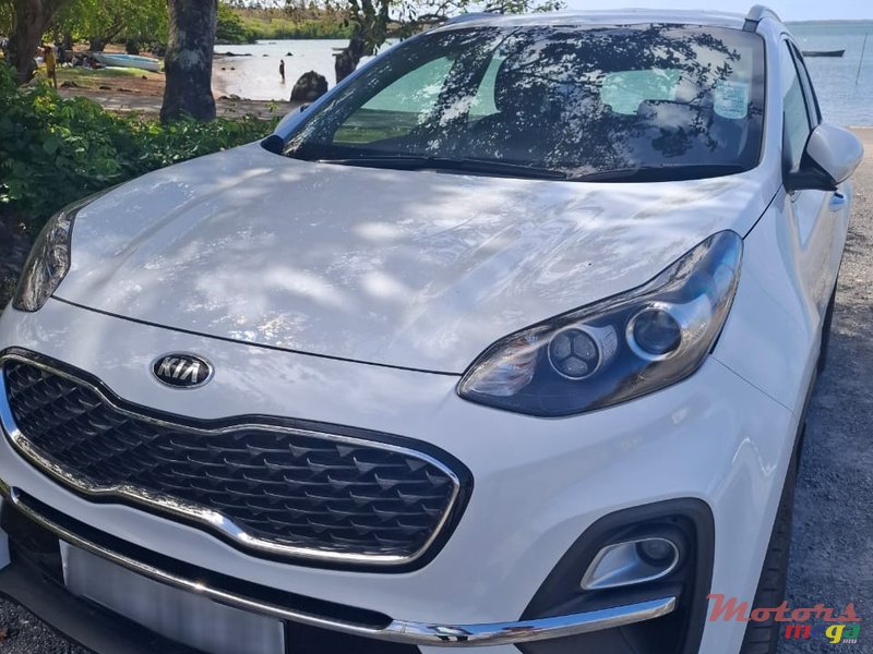 2020' Kia Sportage photo #1