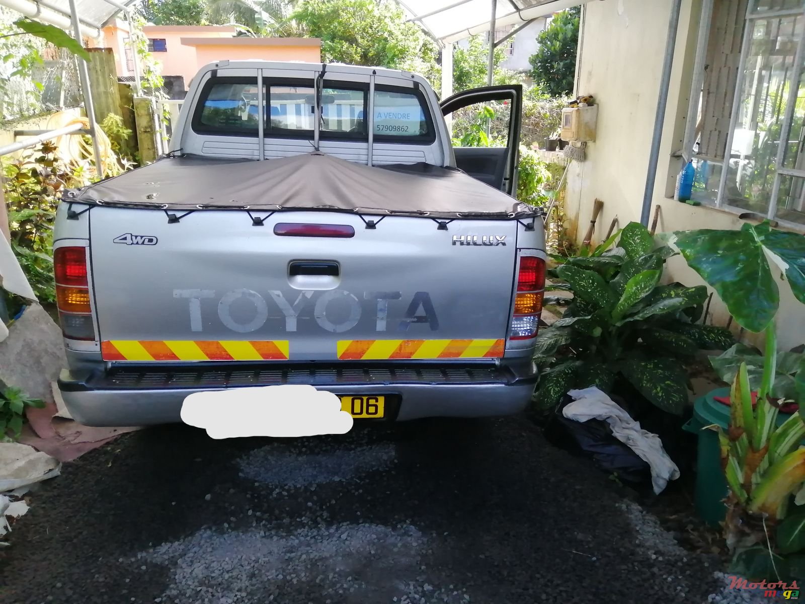 2006' Toyota photo #2