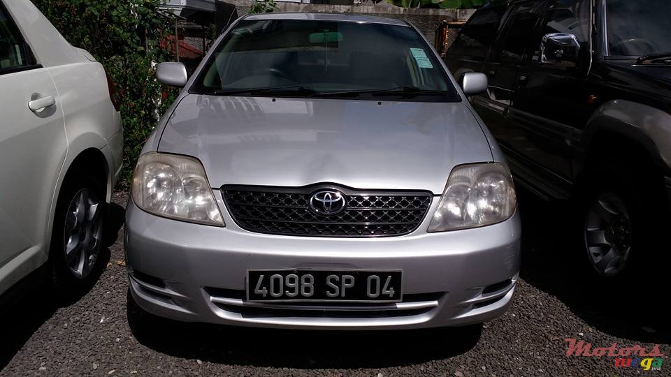 2004' Toyota Corolla GLI photo #1