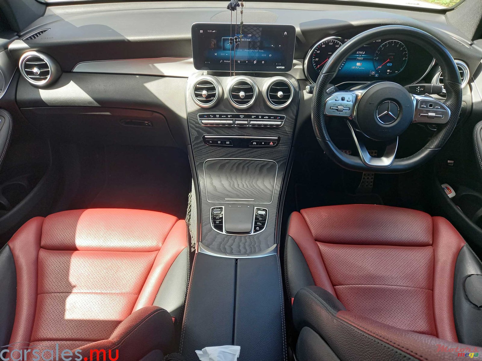 2020' Mercedes-Benz GLC 300 e Plug In Hybrid AMG photo #6