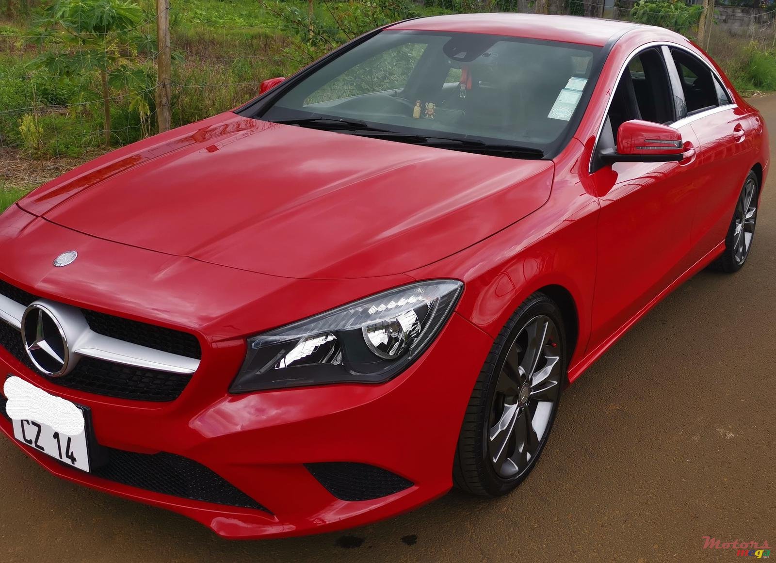 2014' Mercedes-Benz CLA 180 photo #1