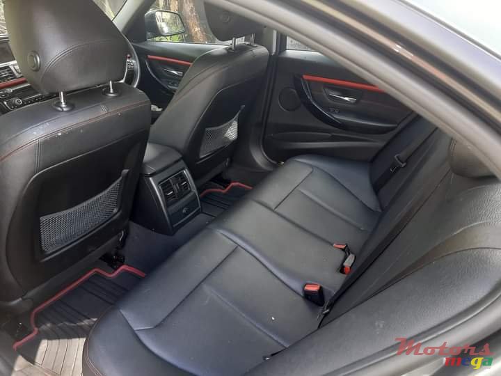 2018' BMW 318 photo #4