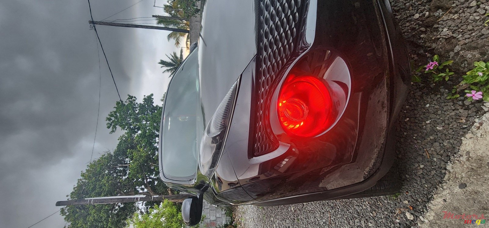 2010' Nissan Juke Headlight blackhousing photo #6