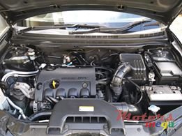 2009' Hyundai Elantra 1590cc photo #5