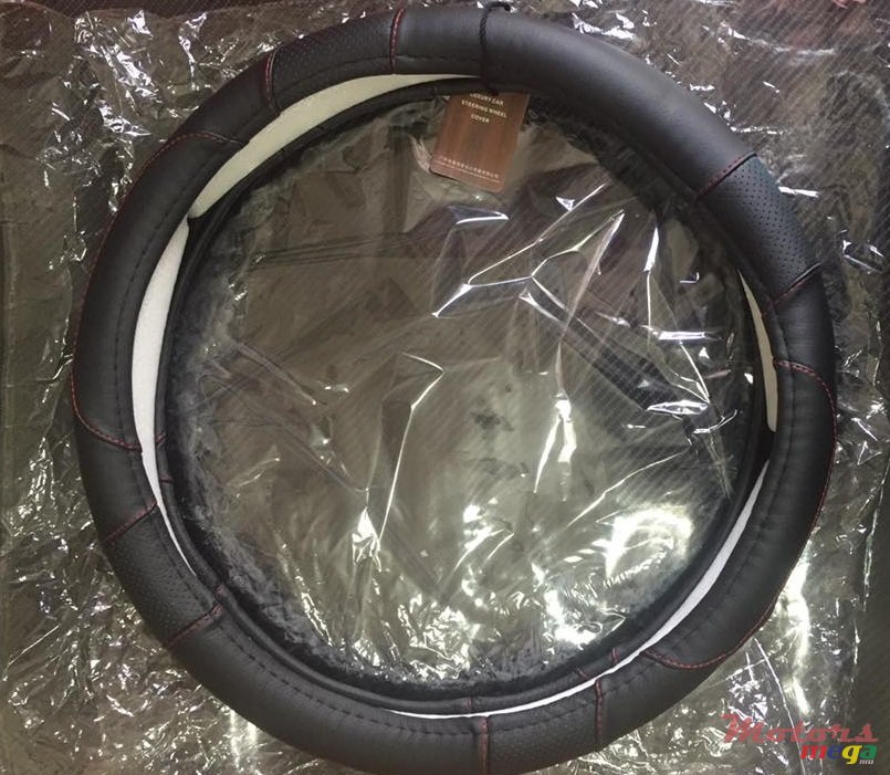 2016' Artega Steering Wheel Cover photo #2