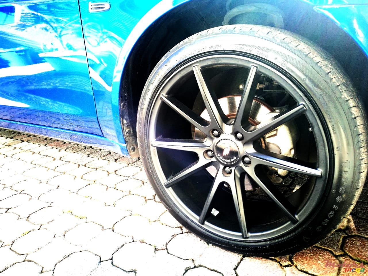 2016' Mitsubishi Lancer photo #6