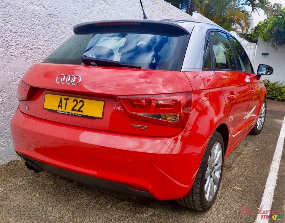 2014' Audi A1 TFSI Audi Ambition photo #1