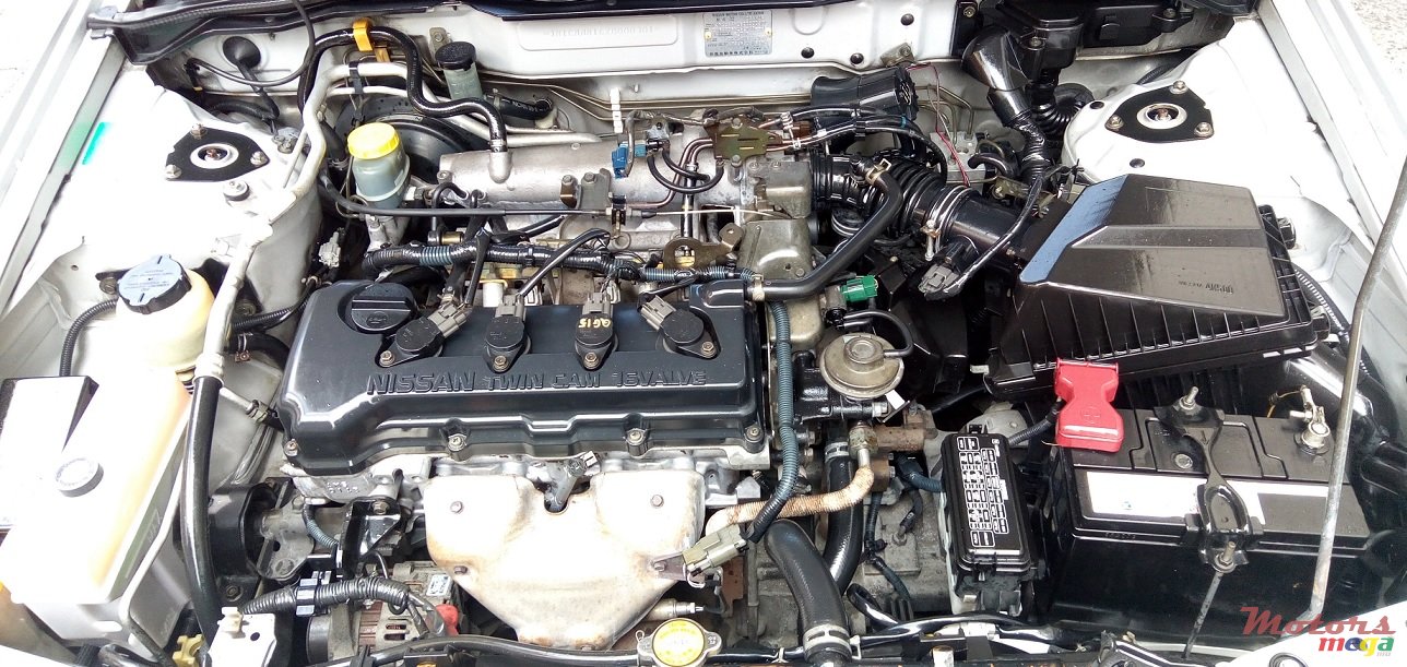 2000' Nissan Sunny photo #5