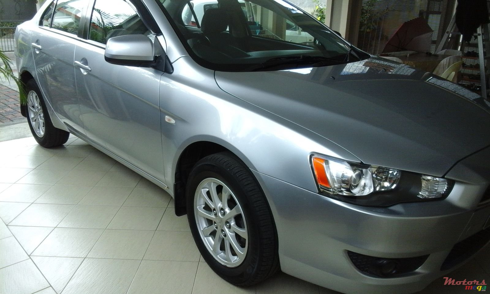 2010' Mitsubishi Lancer photo #1