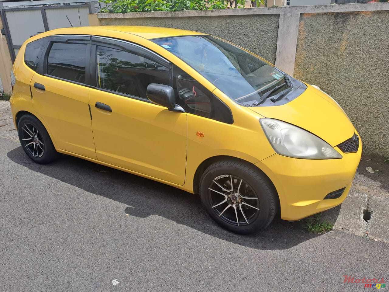 2009' Honda Jazz Vossen Rims photo #5