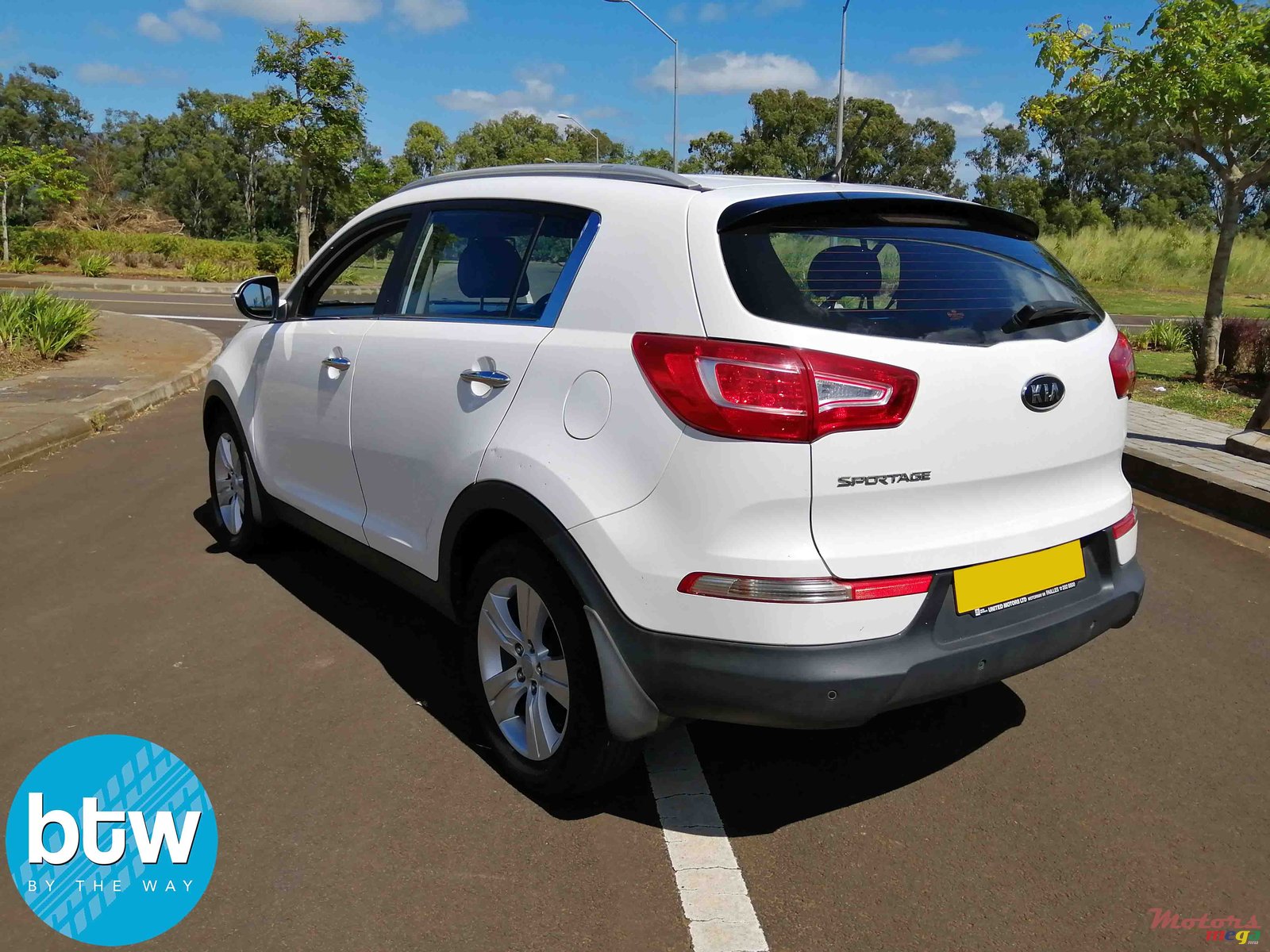 2011' Kia Sportage photo #2