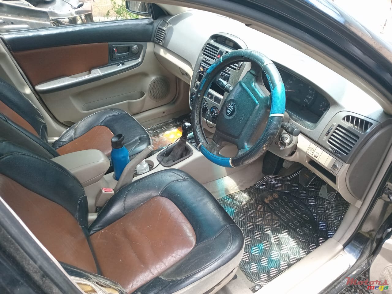 2005' Kia Cerato photo #3