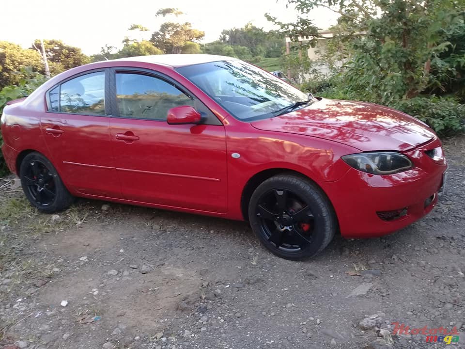 2005' Mazda 3 photo #1