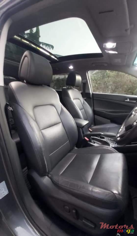 2018' Hyundai Tucson Turbo petrol photo #5