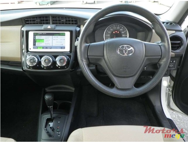 2013' Toyota Axio x photo #4