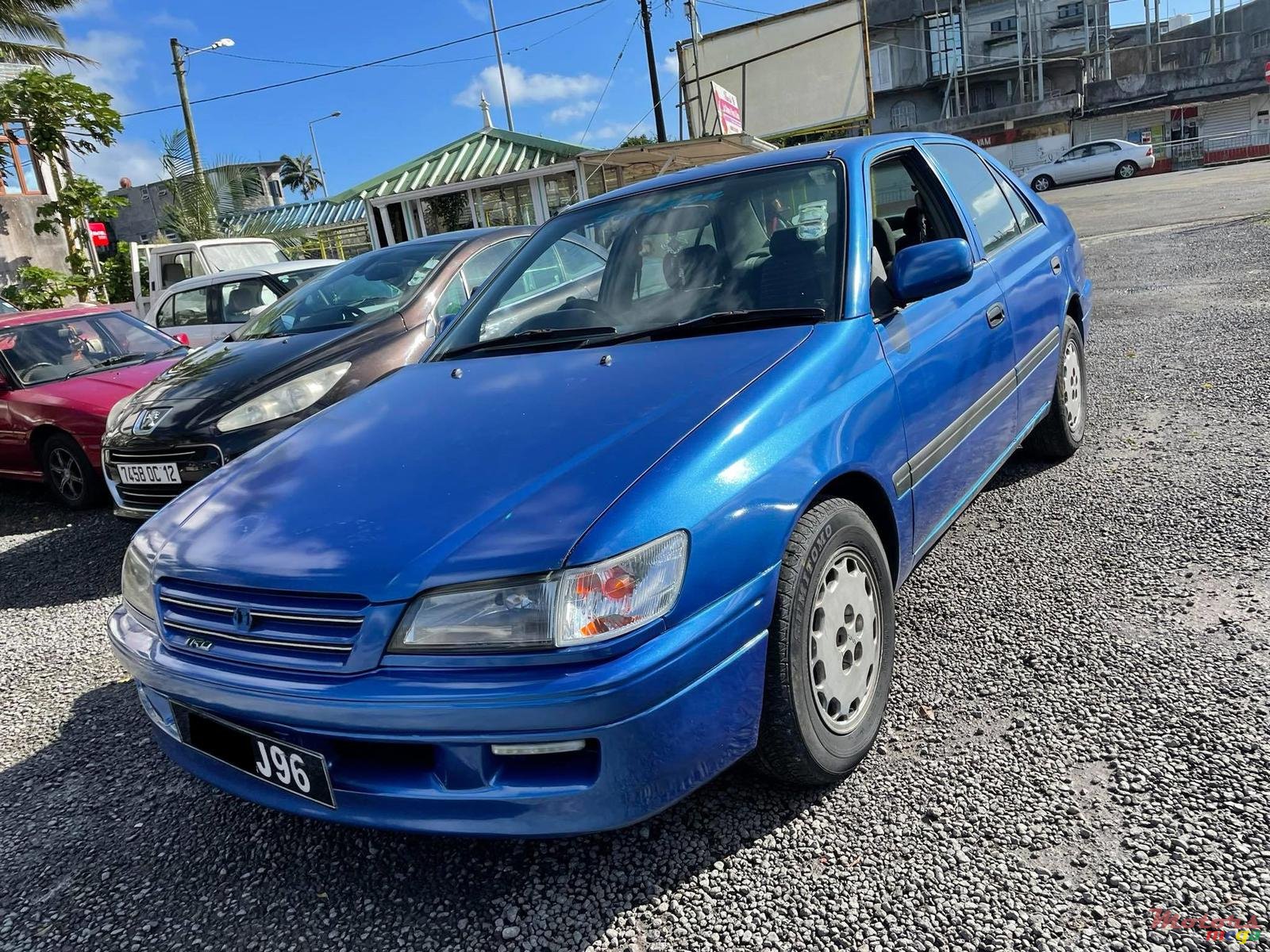 1996' Toyota Premio photo #1