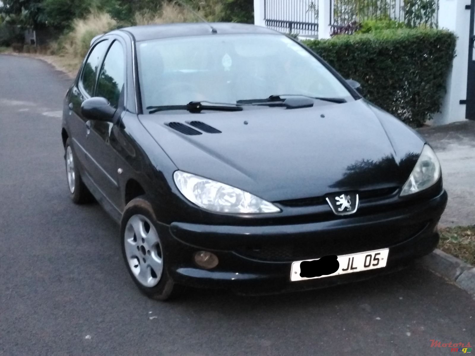 2005' Peugeot 206 photo #2